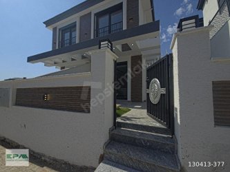 DİDİM HİSARDA CADDEYE 50M 2+1 AYRI MUTFAK VİLLA