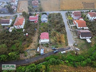 EPA UĞUR DAN GÖLYAKA MERKEZDE SATILIK ARSA