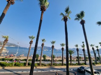 Marmaris Merkezde Deniz Manzaralı Eşyalı 3+1 Daire