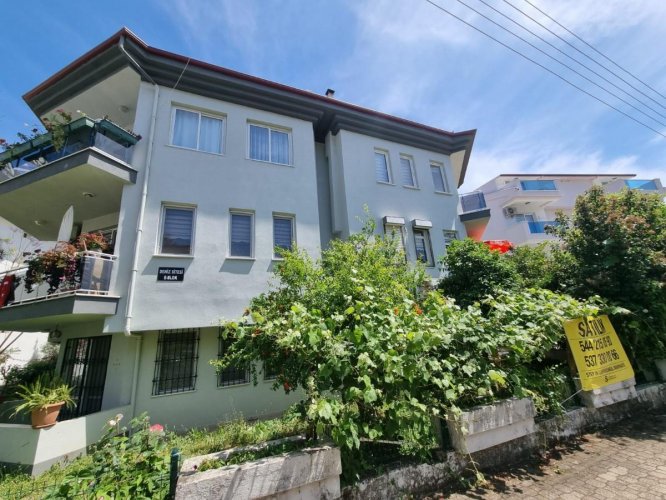 Marmaris Sitelerde Bahçeli Satılık Full Eşyalı Daire