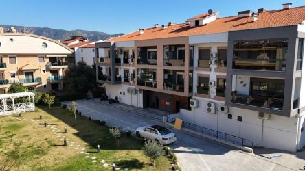 Marmaris Ana Cadde Üzerinde Kiralık Dükkan & Mağaza