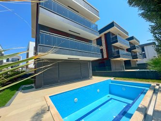 ELİT ADA`DAN DAVUTLARDA TEK MÜSTAKİL ÖZEL HAVUZLU 5+1 VİLLA