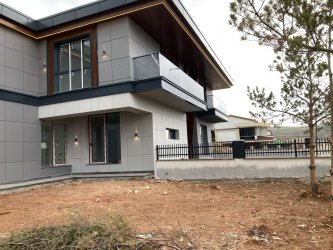 Damla emlaktan esenyurt mah.satılık lüks villa