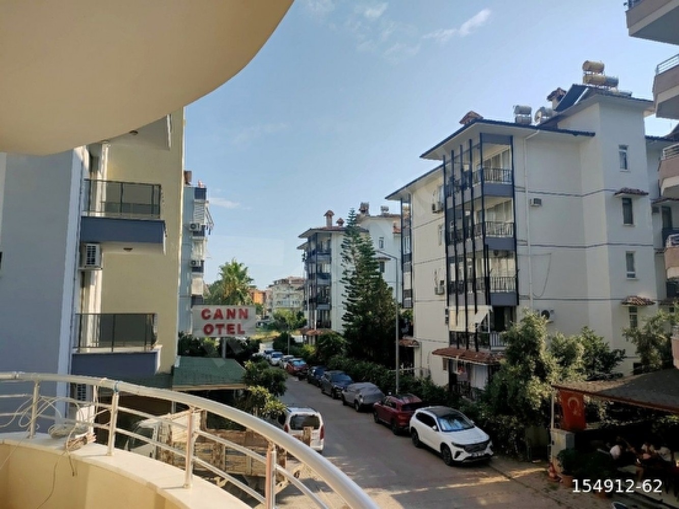Konaklıda Denize 400m, 1+1 Satılık Daire