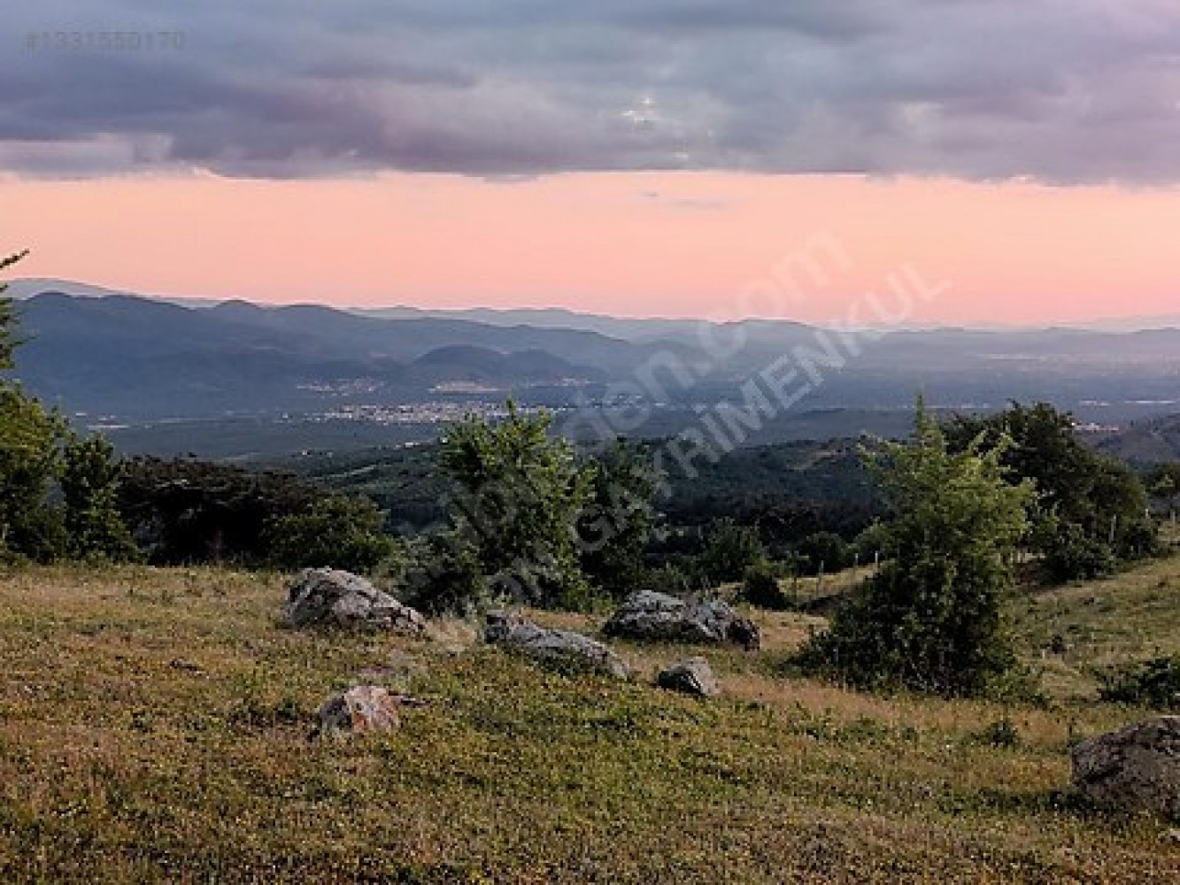 Kazdağlarında Körfez Manzaralı 24.394 m² Satılık Tarla