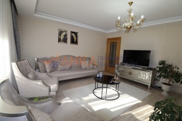 Üsküdar Cumhuriyet mahallesinde Satılık 4+1 Dubleks Daire