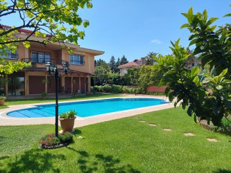 TUZLA İSTANBUL MERCAN`DA 1000 M2 ARSA İÇİNDE MÜSTAKİL KİRALIK VİLLA