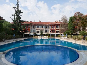 TUZLA MERCANSARAY SİTESİNDE SATILIK LÜKS VİLLA CANAN AKSOY