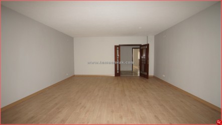 BEYLİKDÜZÜ BİZİMKENT TE B TİPİ 3+1 SATILIK DAİRE 