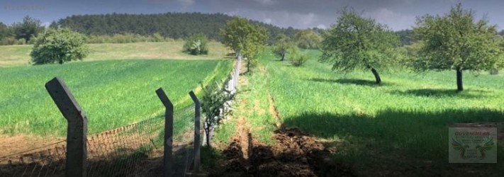 Çanakkale, Bayramiç Kazdağları eteklerinde 10.000.-m2 ANA YOLA CEPHELİ TARLA