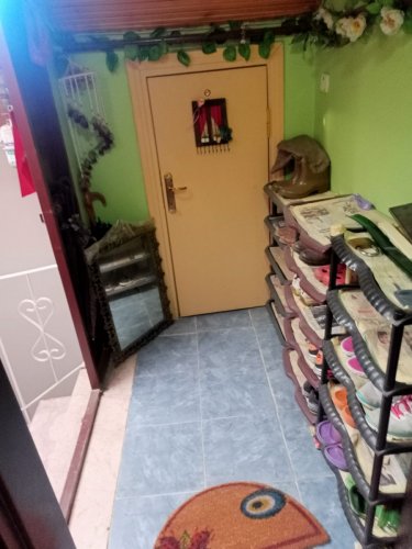 2+1 SATILIK DAİRE 5.KAT ( KREDİYE UYGUN DEĞİLDİR. ) HİSSE TAPULU 