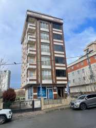 DÜZENER`DEN CUMHURİYET MAHALLESİNDE GENÇ BİNADA SATILIK DAİRE