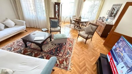 BAKIRKÖY BAHÇELİ NİZAM DA MERKEZE YAKIN 3+1 BÜYÜK FERAH DAİRE