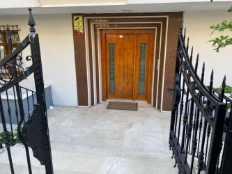 BAHÇELİEVLER YAYLAda 3+1 giriş kat 2000 yapımı