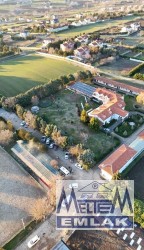 Silivri Ortaköyde faal  Ruhsatlı At Çiftliği,35.209M2 Tatilköyü