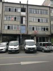 PALANCI`DAN BAYRAMPAŞA SANAYİ`DE KOMPLE SATILIK 2500 m2 BİNA!