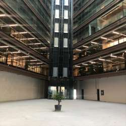 PALANCI`DAN E-5 CEPHE 1000-2500-15.000 M2 KİRALIK PLAZA KATLARI.