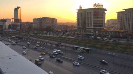 PALANCIDAN TOPKAPI` DA E 5 CEPHE 40.000 M2 KİRALIK PLAZA BİNASI