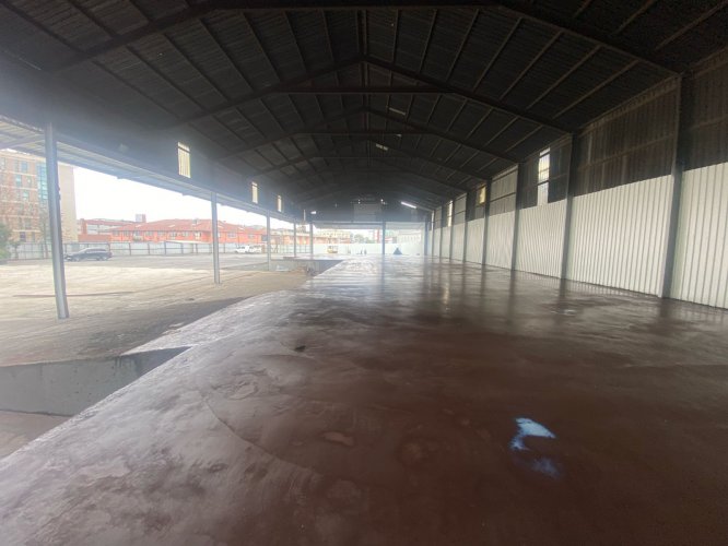 Topkapıda Kargo Firmalarına Uygun Depo Alanları 500- 1000 m2