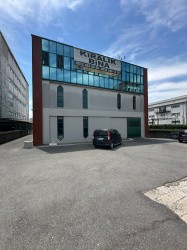 TOPKAPI CEVİZLİBAĞ`DA KİRALIK 3600 m² PRESTİJLİ MÜSTAKİL BİNA