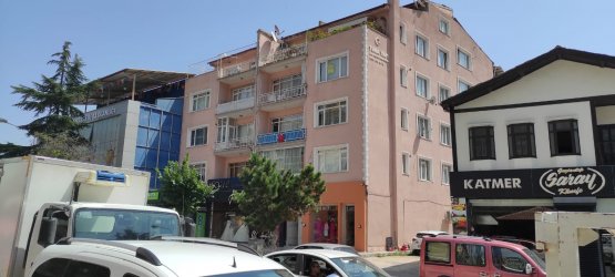 AMASYA ŞEHİR MERKEZİNDE MANZARALI SATILIK 3+1 DAİRE PİRİNÇÇİ MAH.