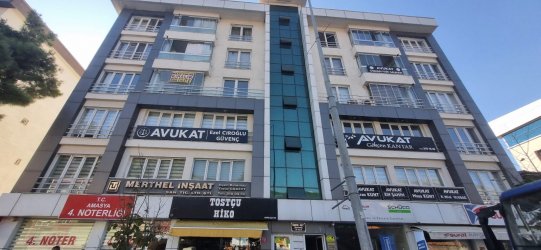 MAXS EMLAK`TAN KİRALIK OFİS KATI 55 EVLER MAH.