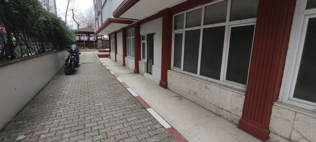 KAĞITHANE HAMİDİYE MAH.SİTE İÇİ KİRALIK OFİS DEPOYA UYGUN 200 m2  İŞYERİ