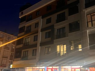 AVCILAR MERKEZ MAH.ÇİĞDEM CADDESİNDE YENİ BİNA 2+1 SATILIK DAİRE
