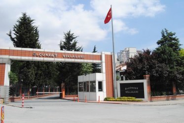 KÜÇÜKÇEKMECE HALKALI İSTASYON MAH. 4+1 SATILIK TRİPLEKS VİLLA