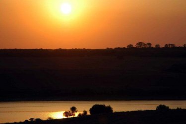 SİLİVRİ ÇANTAKÖY DE GÖLET MANZARALI İMARLI 257m2 SATILIK ARSA