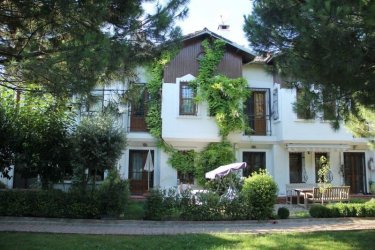 KÜÇÜKÇEKMECE HALKALI ÖLÇÜKENT SİTESİ 4+1 SATILIK TRİPLEKS VİLLA