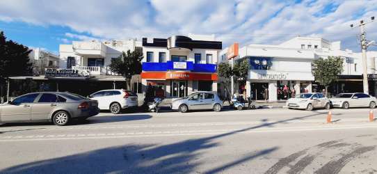 BODRUM NAZAR EMLAK`TAN TURGUTREİS`TE CADDE ÜZERİ TERASLI DUBLEKS BÜRO REF-1357