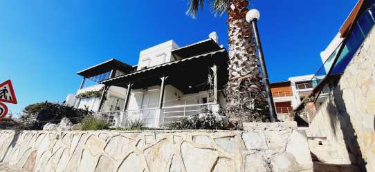 NAZAR EMLAK`TAN SİTE 59 DA YAZ SEZONUNDA KİRALIK VİLLA REF-1477