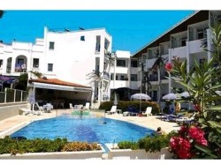 BODRUM YARIMADASI İÇİNDE DENİZE 0 HOTEL REF-119