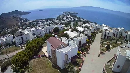 NAZAR EMLAK`TAN AKYARLARDA  SEZONDA KİRALIK ÖZEL YÜZME HAVUZLU VİLLA REF-2603