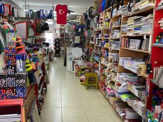 NAZAR EMLAK `TAN BODRUM TURGUTREİS TE DEVREN SATILIK KIRTASİYE DÜKKANI REF-2772