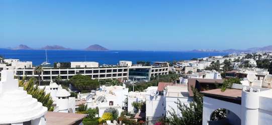  BODRUM TURGUTREİS MERKEZDE   SATILIK VİLLA REF-2861