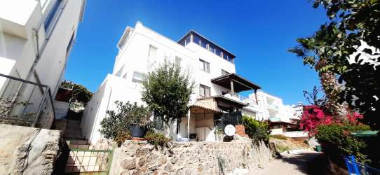 BODRUM AKYARLAR`DA  SATILIK DAİRE DUBLEKS REF-2888