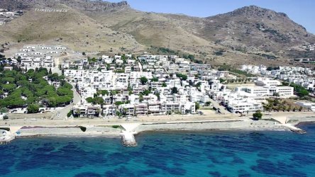 NAZAR EMLAK`TAN  BODRUM TURGUTREİS  MERKEZDE   2+1 DAİRE REF-2989