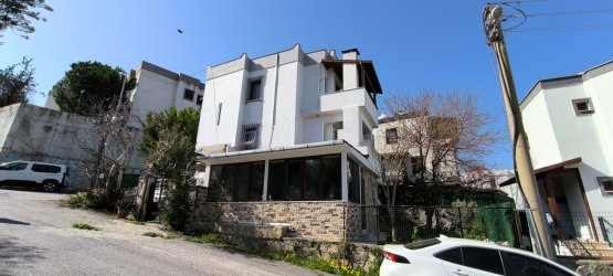 KİRALIK DAİRE - TURGUTREİS KARABAĞ DA  KİRALIK  DAİRE - REF- 3199-1