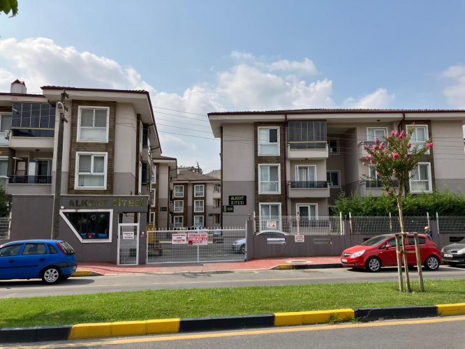 SEAH ARKASI ALKENT SİTESİ KİRALIK 2+1 DAİRE