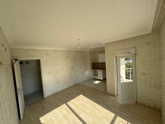 ANTALYA KONYAALTI HURMA HAVUZLU SİTE İÇİ 2+1 SATILIK DAİRE
