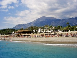 Antalya Kemer ÇAMYUVADA DENİZE SIFIR TURİZM İMARLI SATILIK OTEL ARSASI