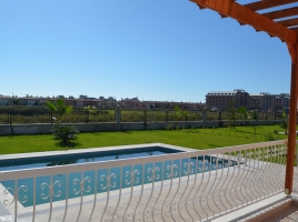 Antalya Manavgat Çolaklı Denize 1500 Metre Mesafede Oteller arkasında Satılık 4 Adet Yüzme Havuzlu Dublex Villa