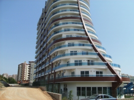 Antalya / Alanya Mahmutlar Beldesi Denize 900 Metre Mesafede Residence Sitede Satılık 3+1,4+1 Daire ve  Dublex Daireler