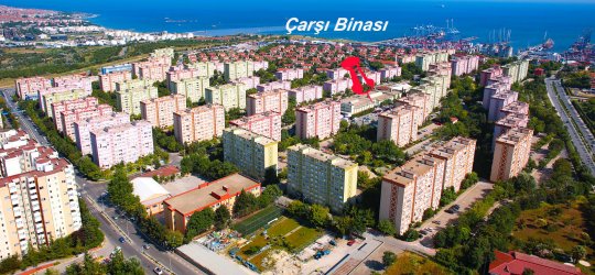 Beylikdüzü İhlas Marmara Evleri 1. Kısım` da Büyük Çarşı`da Satılık Giriş Kat Dükkan