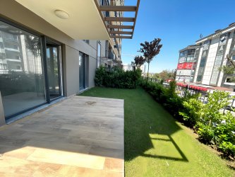  SEEWORLD SİNPAŞ METROLİFE 2+1 130m2 BOŞ BAHÇE  KATI SATILIK