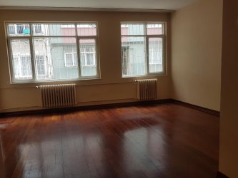 Serencebey de Aile Apartmanında Kaçırılmayacak Güzel Bir Daire