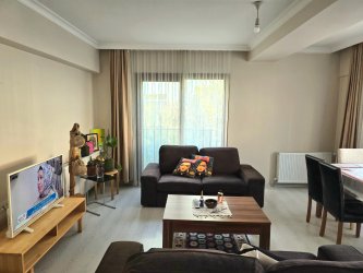 Egekent İzban Durağı Yanında Eşyalı 2+1 Kiralık