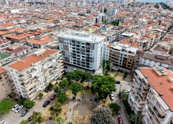 Yalı Mahallesinde Park Manzaralı Bulunmaz Özelliklerle 3+1 Satılık